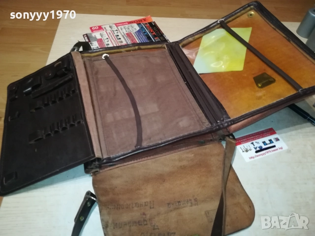 СТАРА КОЖЕНА ЧАНТА-РЕЛИКВА ОТ СОЦА 0709251047, снимка 3 - Антикварни и старинни предмети - 51630976