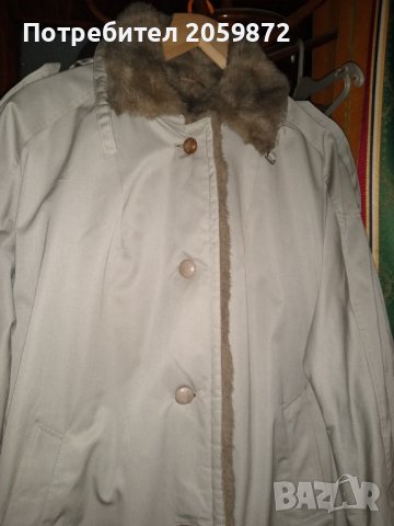 Сива много топла дреха