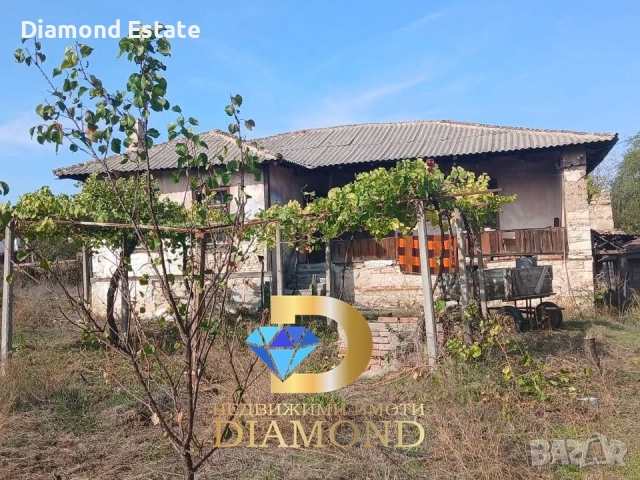 Две къщи в един двор в село Георги Добрево, общ. Любимец