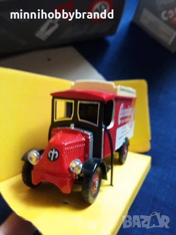 Mack Truck Aec 508 5 ton Cabover Corgi Die cast Models Made in Great Britain , снимка 4 - Колекции - 50584039