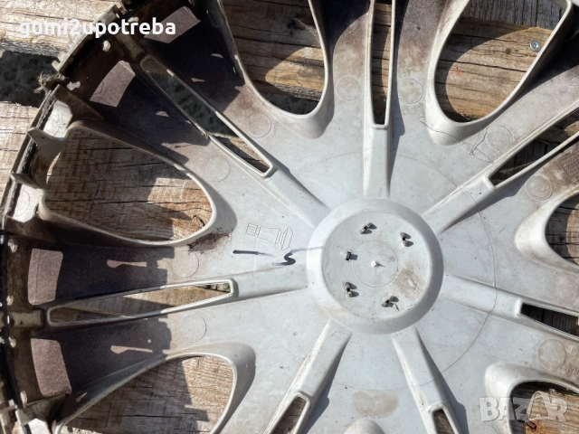 16 цола Тас Toyota Auris Тойота Аурис 42602-02250 Оригинал, снимка 3 - Аксесоари и консумативи - 51869847