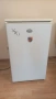 Продавам хладилник, снимка 1