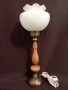Красива старинна лампа с бял стъклен абажур, снимка 1