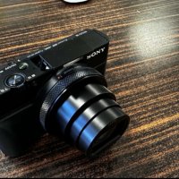 Sony DSC-RX100 VII , снимка 2 - Камери - 43619420