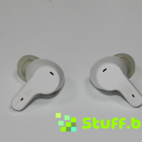Безжични слушалки Creative Zen Air Pro, снимка 6 - Слушалки и портативни колонки - 44878279