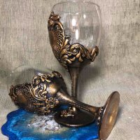 Ръчно изработени чаши за вино в злато, снимка 2 - Декорация за дома - 38106107