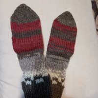 Ръчно плетени детски чорапи 22см., снимка 2 - Чорапи - 39317140
