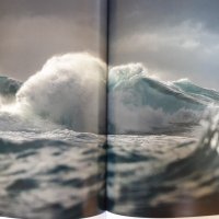 Beaute mer - Красотата на морето/океана, албум на Nat Geo на френски, стотици фотографии,НАМАЛЕН !, снимка 8 - Енциклопедии, справочници - 37749425