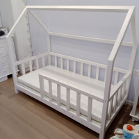 Детско легло тип къщичка, снимка 2 - Мебели за детската стая - 36383944