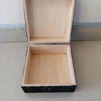 Дървена кутия 12.5 х 12.5 h 6 см. , снимка 4 - Други стоки за дома - 39744081