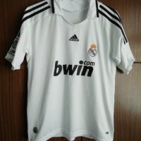 Real Madrid Adidas детска оригинална тениска фланелка размер 30/32 Реал Мадрид , снимка 1 - Детски тениски и потници - 43317252