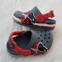 Оригинални Crocs №19/20, снимка 2 - Детски сандали и чехли - 32505075