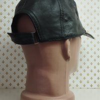 Мъжка кожена шапка Нисан - 44, снимка 2 - Шапки - 43501412