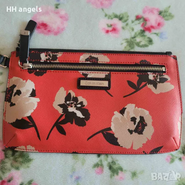 Calvin Klein флорален клъч /портомоне, снимка 1
