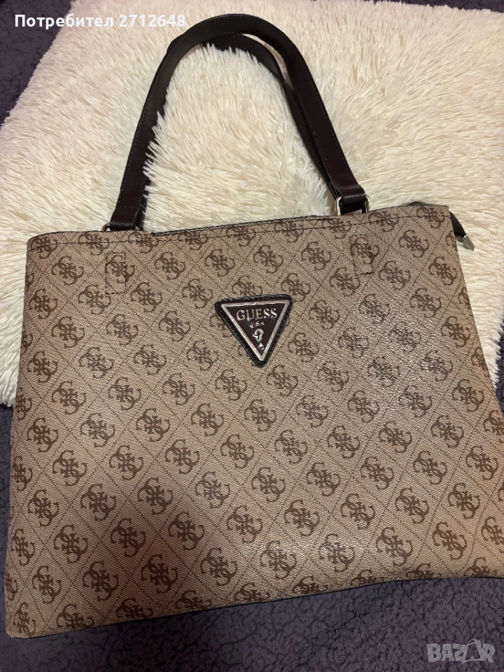 Дамска чанта Guess, снимка 1