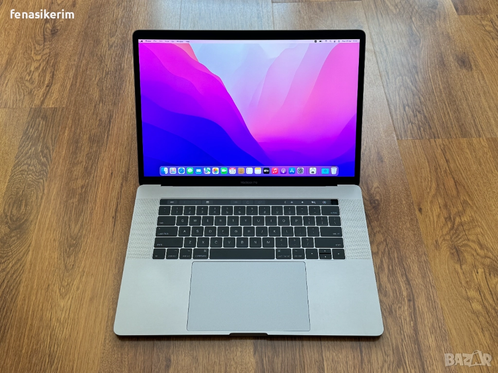 15.4' Core i7 Apple MacBook Pro Mid 2017 TouchBar 16GB RAM/256GB SSD/Radeon Pro 555/Бат 6ч, снимка 1