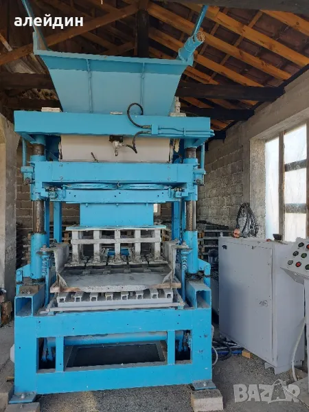 машина за производство на тротоарни плочки , снимка 1