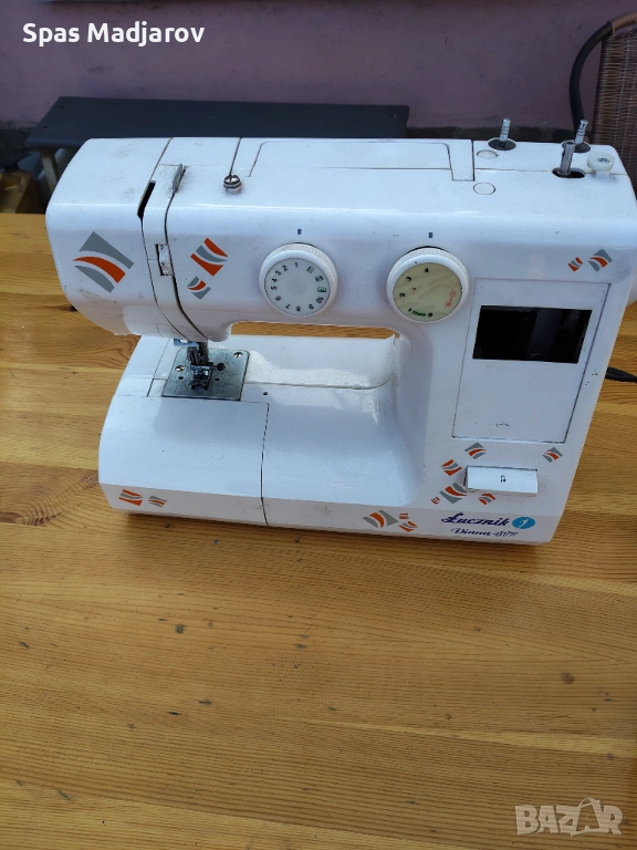 Шевна машина Лужник, снимка 1