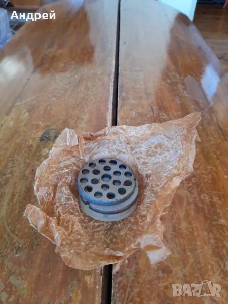 Стари решетки за месомелачка, снимка 1