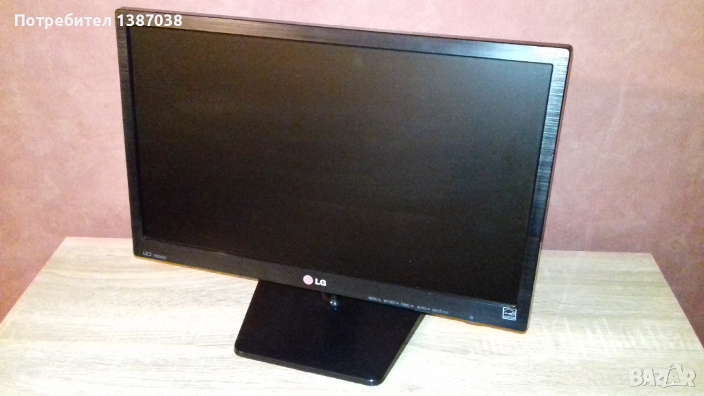 Повреден LG 19EN33S монитор, снимка 1