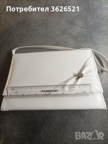 Бяла дамска чанта, снимка 3 - Чанти - 40115105