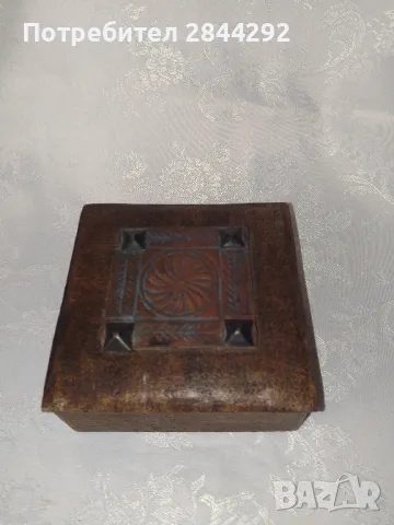 Стара Кожена Кутия