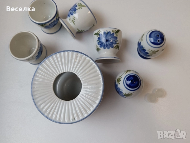 Порцеланов комплект за закуска - коктиери, солници и съд за затопляне , снимка 6 - Сервизи - 52425147