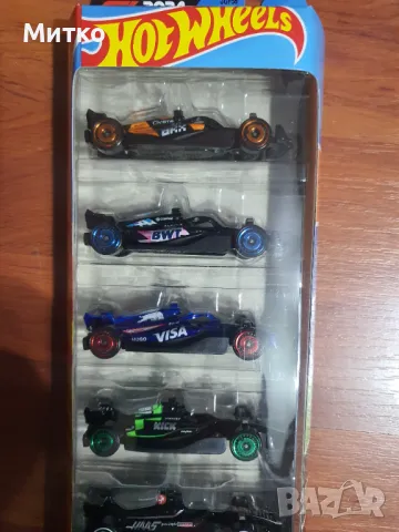 hot Wheels FORMULA 1, снимка 3 - Колекции - 49377988