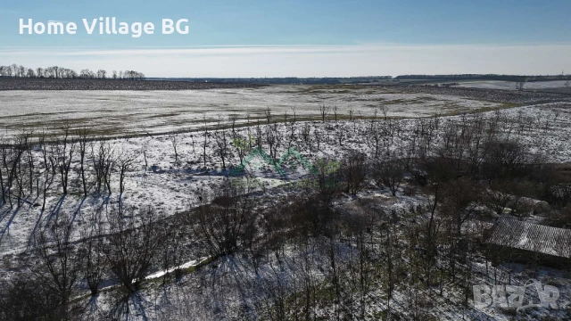 Парцел с постройки, ток, вода, септична яма, гледка, с.Котленци, снимка 8 - Парцели - 53371793