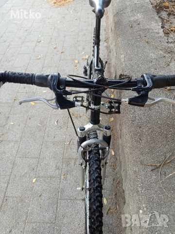 26 цола алуминиев велосипед с 21 скорости усилени капли амортисьори предни и задни като нов , снимка 4 - Велосипеди - 51761777