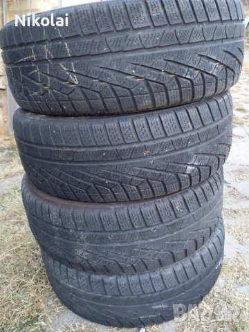 4бр зимни гуми за джип 215/65R16 Pirelli
