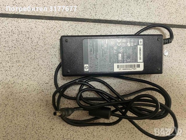 Зарядно за лаптоп HP 19V-4,7А, снимка 2 - Кабели и адаптери - 37908066