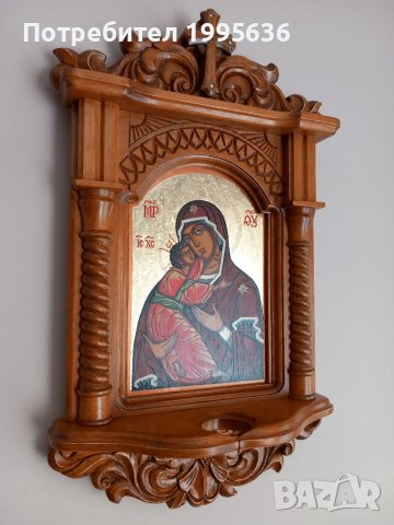 Дърворезба- домашен  иконостас с иконопис чудотворната икона на " Св. Богородица ", снимка 2 - Други - 39336521