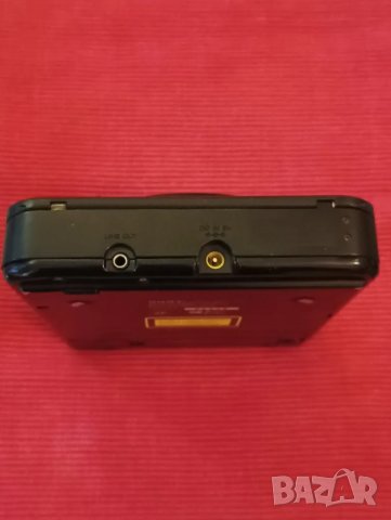 Ретро дискмен SONY D T 24 с FM радио, CD плеар 1991 г. , снимка 5 - Радиокасетофони, транзистори - 49096772