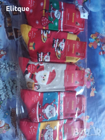 Дамски чорапи с коледни мотиви, 10 чифта, от 1дизайн по 2 чифта в комплект., снимка 7 - Дамски чорапи - 52832232