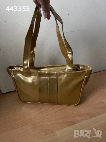 Чанта на NIKE, снимка 2 - Чанти - 51880961