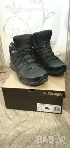 Маратонки Adidas Terrex Swift R2