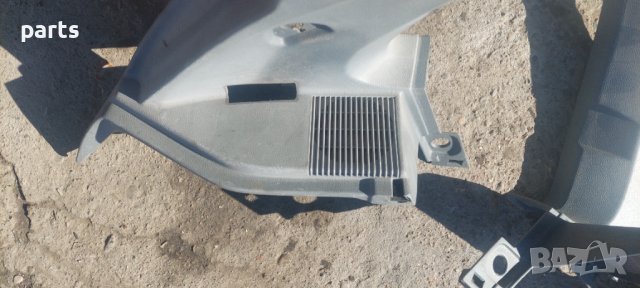 Странични Панели Багажник Рено Клио 1 - Renault Clio 1 N, снимка 3 - Части - 40274202