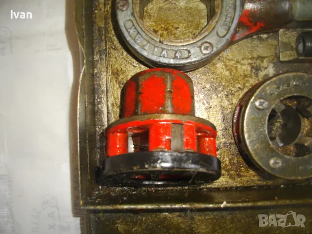 VIRAX ФРЕНСКА ВИНТОНАРЕЗКА ВИНТОРЕЗ ПЛАШКА ПАФТА ЗА НАПРАВА НА РЕЗБИ НА МЕТАЛНИ ВОДОПРОВОДНИ ТРЪБИ, снимка 8 - Други инструменти - 48268645