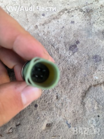 Температурен датчик антифриз за VW Audi Seat Skoda Голф Ауди Сеат Шкода , снимка 2 - Части - 42977971