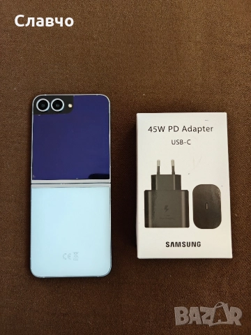Samsung Galaxy Z Flip 6 12/256Gb като нов