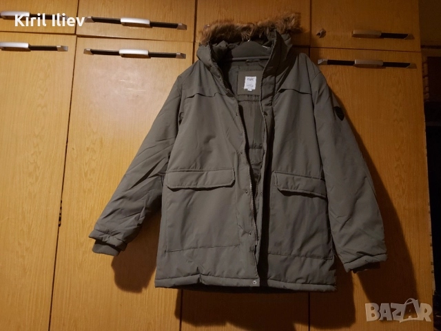 Универсално зелено зимно яке