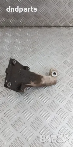 Лапа двигател SsangYong Musso 2.3i 1998г.(лява)	