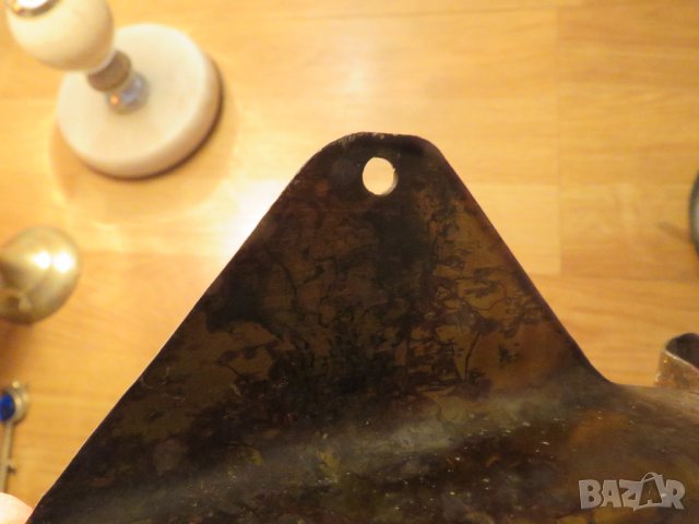 Старинен метален свещник с свещ от 70те с надпис - занаятчийска красива изработка за твоята механа, снимка 4 - Декорация за дома - 39120616