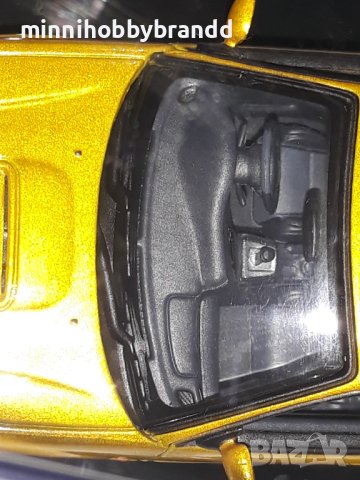 Subaru Legacy 1.43 Autoart, снимка 6 - Колекции - 43199578