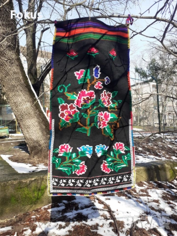 Неземно красива стара вълнена кичеста престилка за носия - Находка, снимка 12 - Антикварни и старинни предмети - 53579366