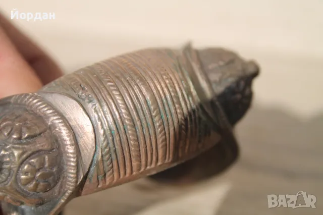 Възрожденска сребърна гривна рогатка, снимка 11 - Антикварни и старинни предмети - 49131319