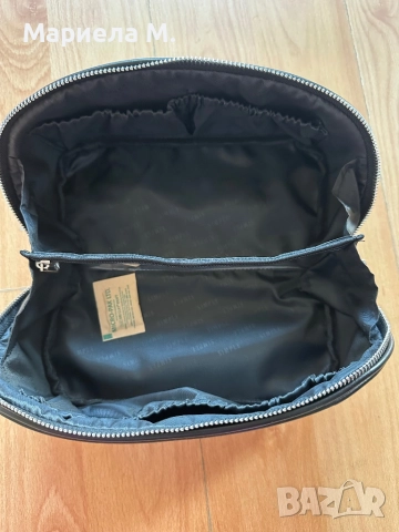 Нов! Несесер за грим, изкуствена кожа, снимка 4 - Чанти - 52737409