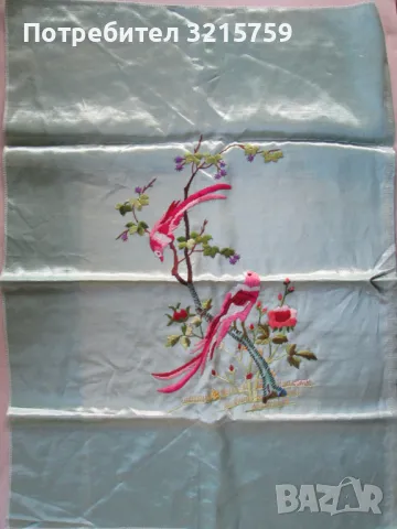 Ръчно шитгоблен -папагали, 64х44см.