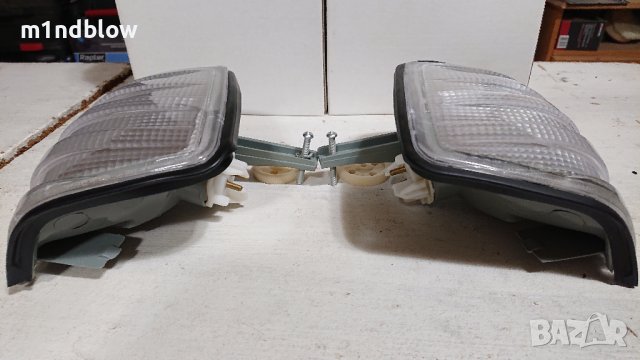 Mercedes 190E Мигачи Кристал, снимка 3 - Части - 43311187